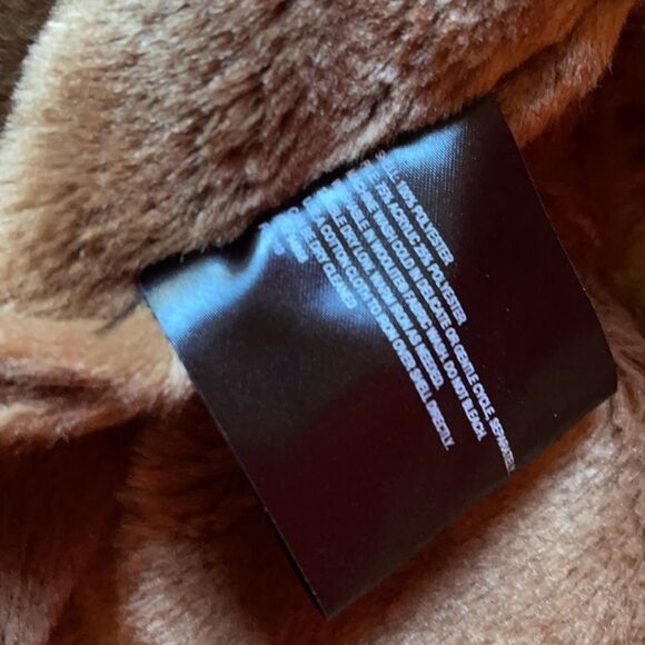 Bernado faux suede and fur vest sz L - Picture 6 of 6